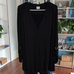 Soma Elegant Black V-Neck Blouse
